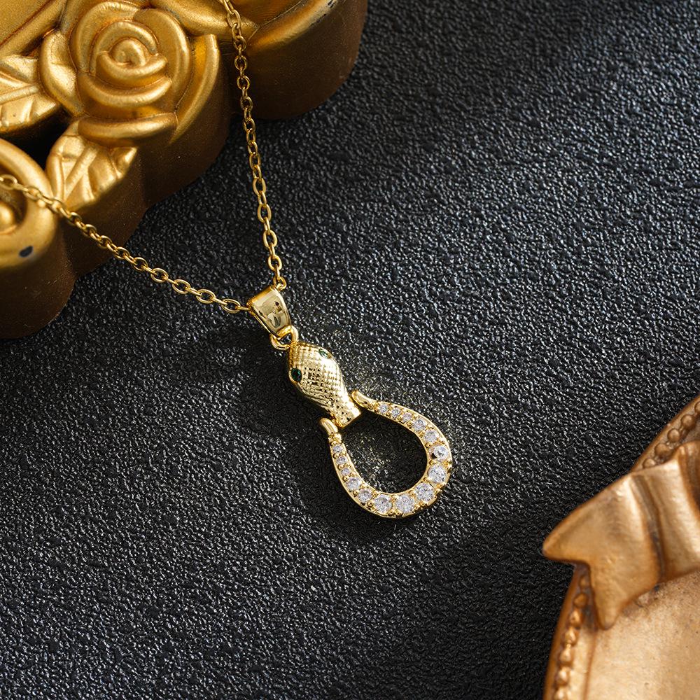 Women s Luxury Snake-Shaped Zirconium Rhinestone Necklace with Four-Leaf Clover Pendant