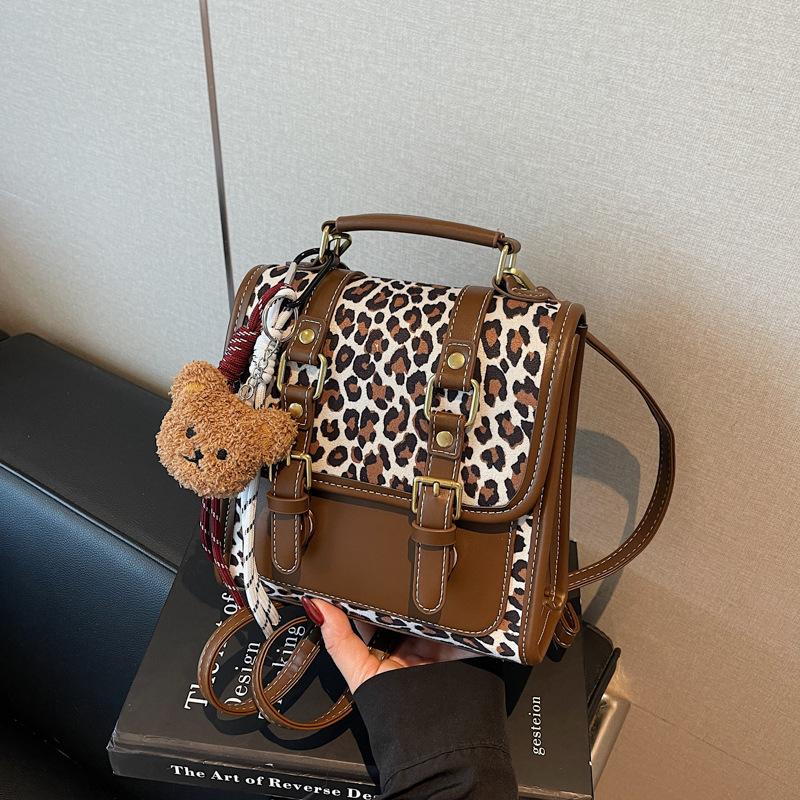 Leopard print retro backpack women's new fashion casual class bag ins lightweight travel small backpack