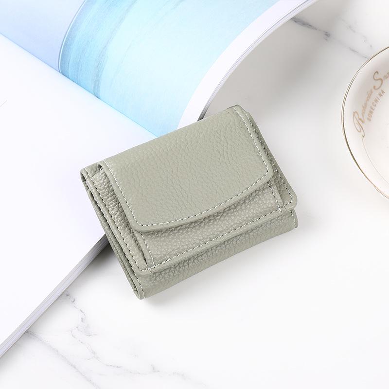 Korean Style Women's Short Tri-Fold Wallet: Large Capacity, Multi-Card Slot, Anti-Demagnetization.