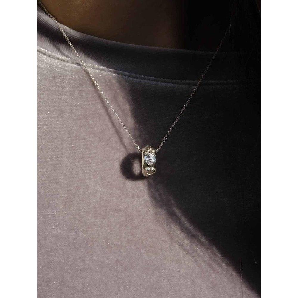 Woohwa N (Birthstone Necklace)