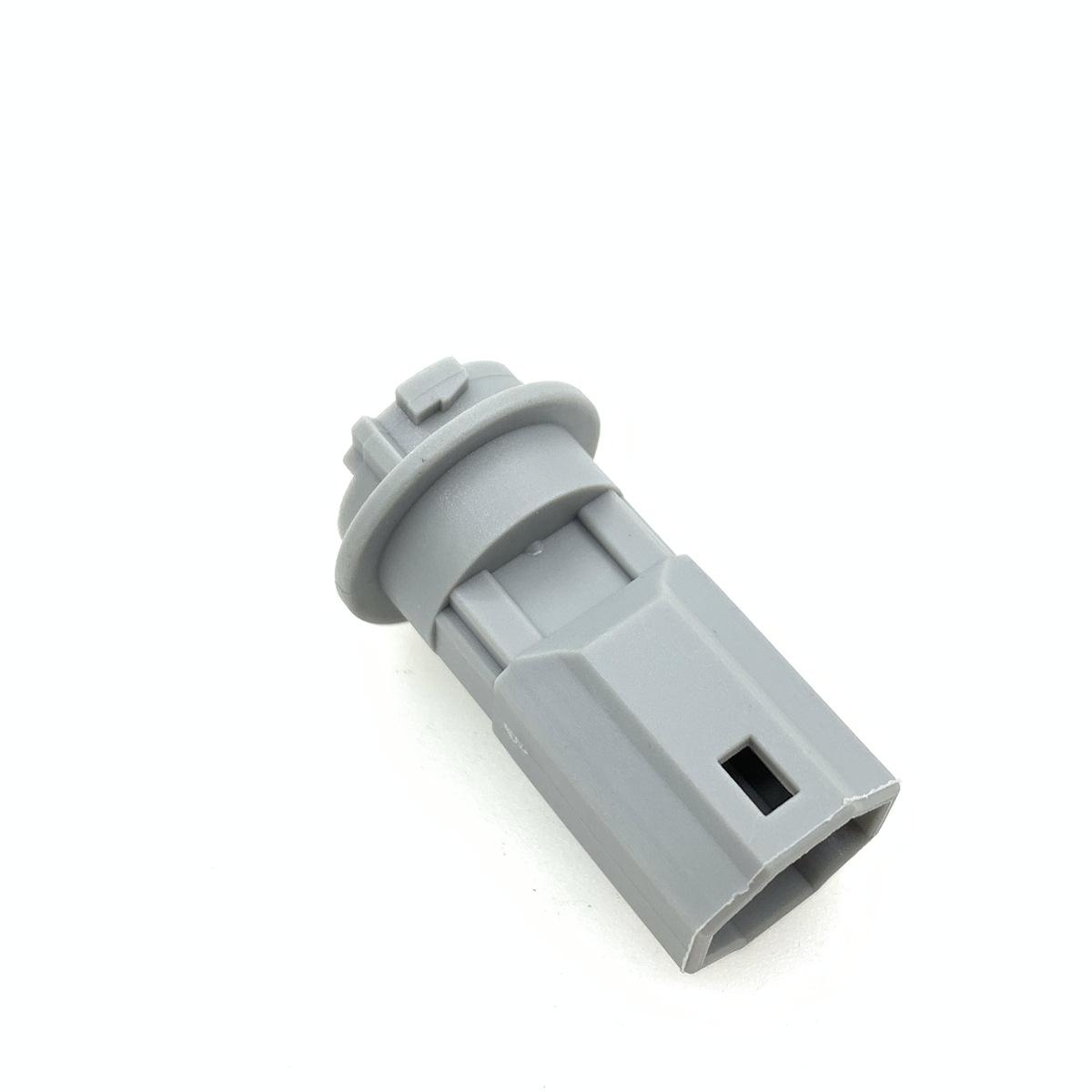 Lamp Holder Socket for Turn Signal, Headlight, Brake Light (Part No. 90075-99011 / 84930XA010)