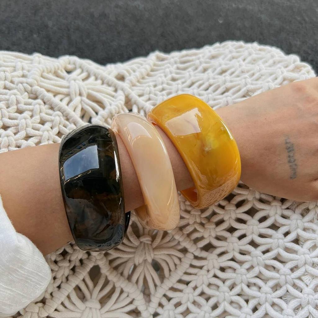 SHIXIN 3 Styles Fashion Thick Resin Acrylic Wide Bangle Bracelet for Women Vintage Irregular Geometric Charm Large Bangle Gift