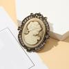 Dateless Lady Portrait Brooch Vintage Inspired Design In Gilded Alloy Fashion Pin Accessories For Dress Decoration