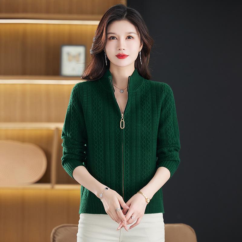 2025 Herbststil Damen Stehkragen Reißverschluss Strickjacke Pullover für Mütter mittleren Alters