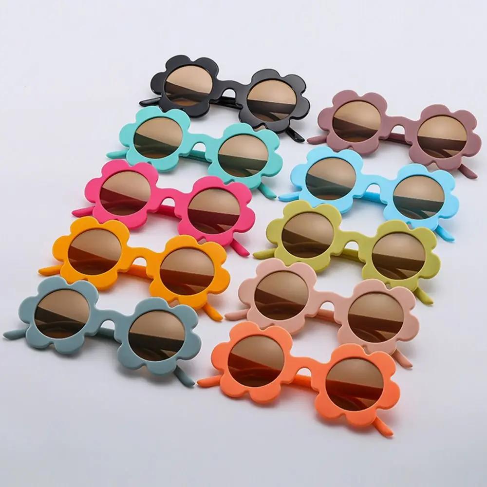 New Trendy Sunflower Sunglasses for Women Retro Round Flower Sun Glasses Fun Novel Disco/Festival/Party Shades for Adults