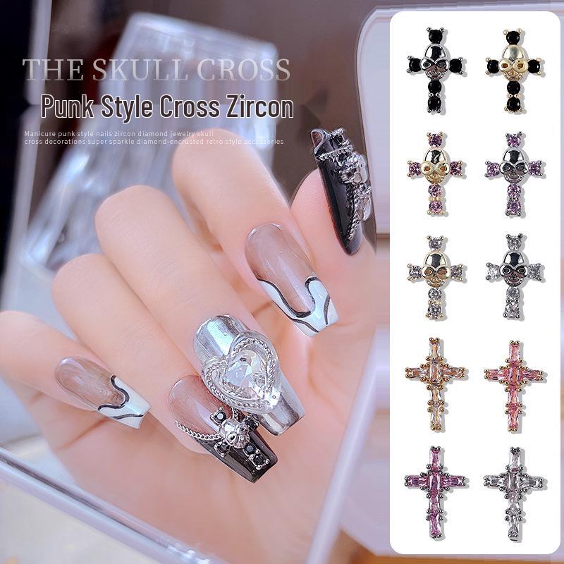 

Retro Punk Rhinestone Skull Nail Art Accessories