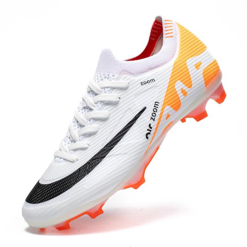 Low-top football shoes fly-woven seamless high-quality long-nail sneakers large-size broken-nail football shoes