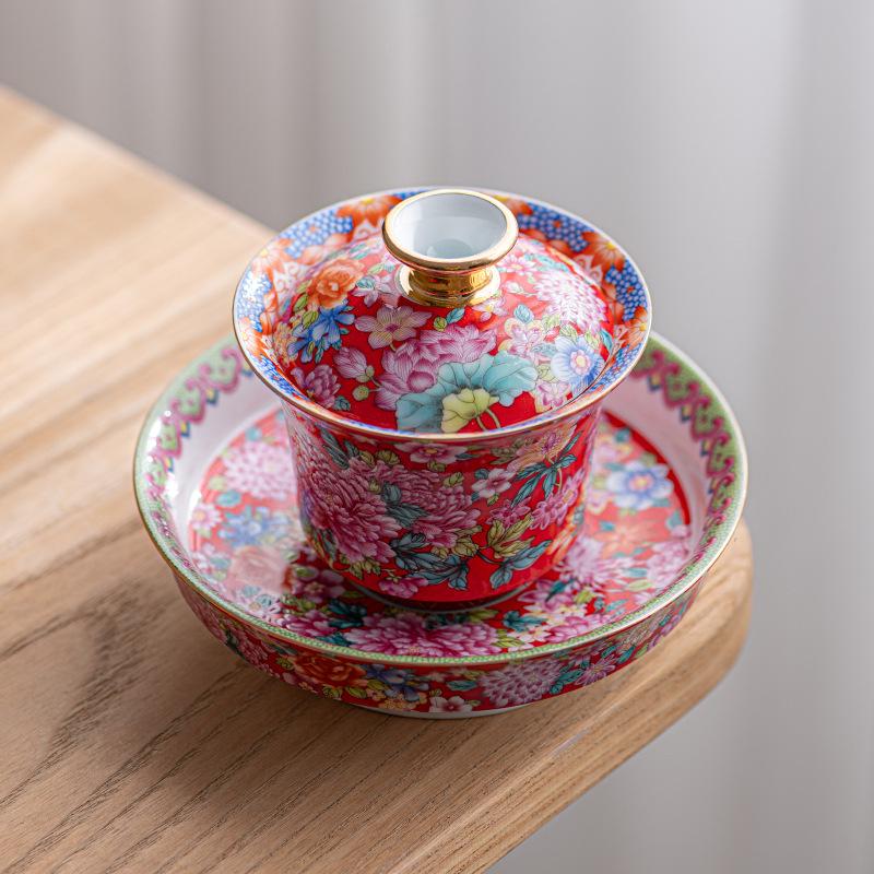 Enamel Wanhua Gaiwan Tea Set: Anti-scald Ceramic Teacup and Hand-grip Infuser in Sancai Design