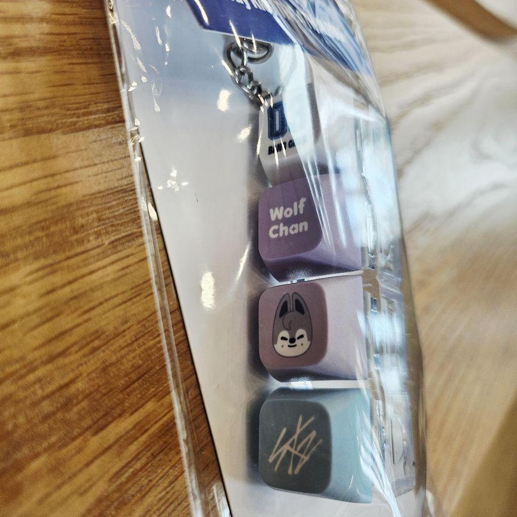 [USED] Bang Chan Stray Kids KARMA Pop-Up Keycap Keyring