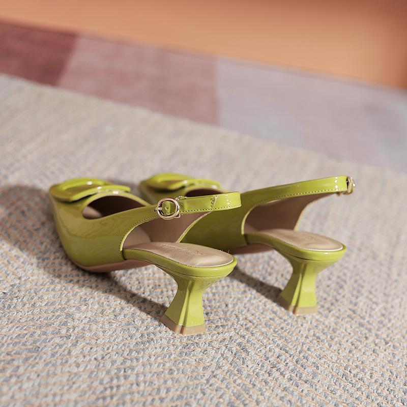 Fransk motepose hode sandaler damesommer 2025 nye firkantet hode tomme enkle sko ett-ords spenne med høye hæler stiletto