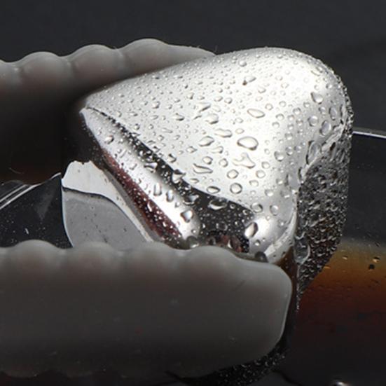 Heart-Shaped Whiskey Stones Reusable 304 Stainless Steel Non-Diluting Drink Chillers for Wine Cocktails with Tongs Dishwasher Safe Cooling Blocks