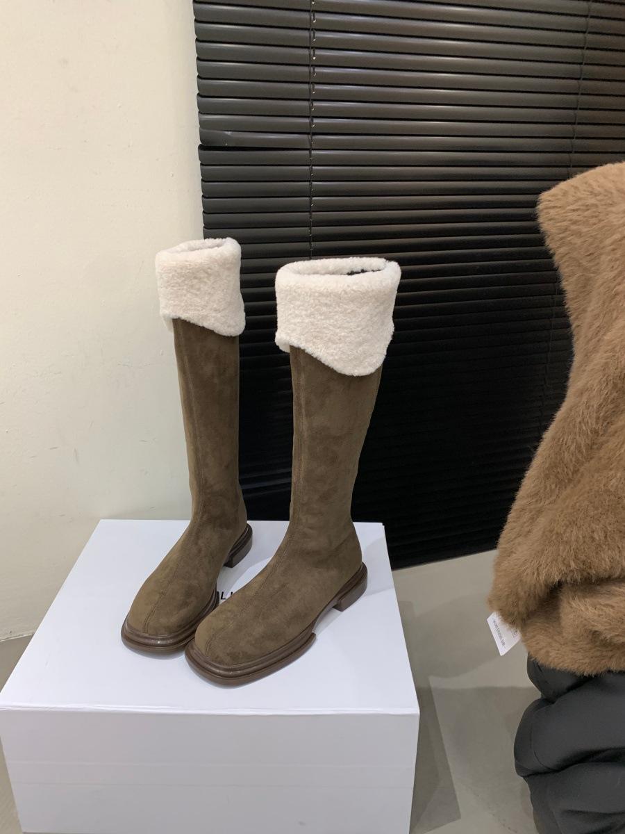 

Two wear folded thick-soled boots children 2025 autumn and winter new thick heel knee knight boots warm Internet celebrities 39 темно-коричневого