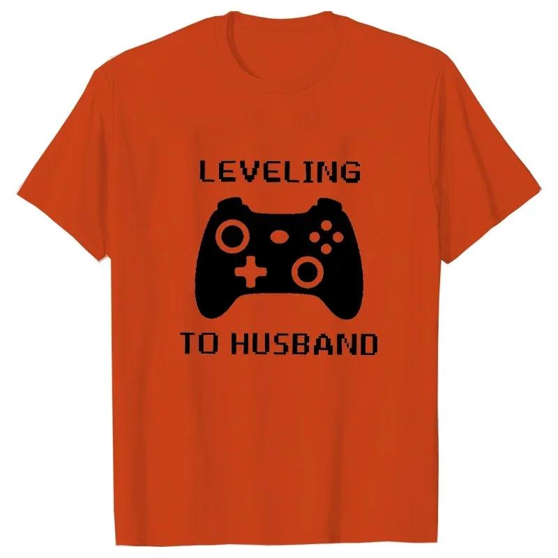 Best Man Team Groom Tees Leveling To Husband - Respawning As Groomsman T-Shirt Gamer Groom Bachelor Bachelorette Party Tshirt