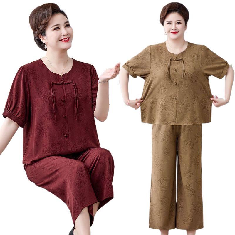 Chinese Style Summer Two-Piece Set: Mid-aged and Elderly Mom Short Sleeve Loose T-shirt and Fashionable Pants