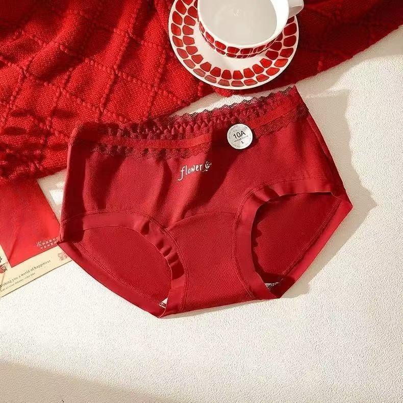 Female Spring and Autumn Year Marriage Red Skin Friendly 10A Antibacterial Extension Crotch Non Trace Stretch Briefs