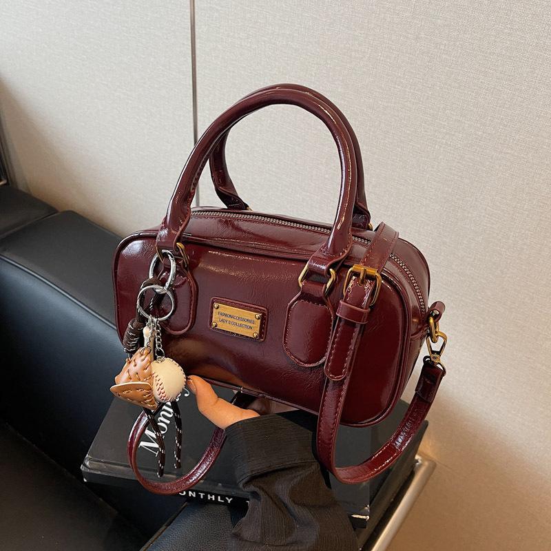 Retro bowling handbag bag women's new high-end shoulder bag fashion commuter messenger bag