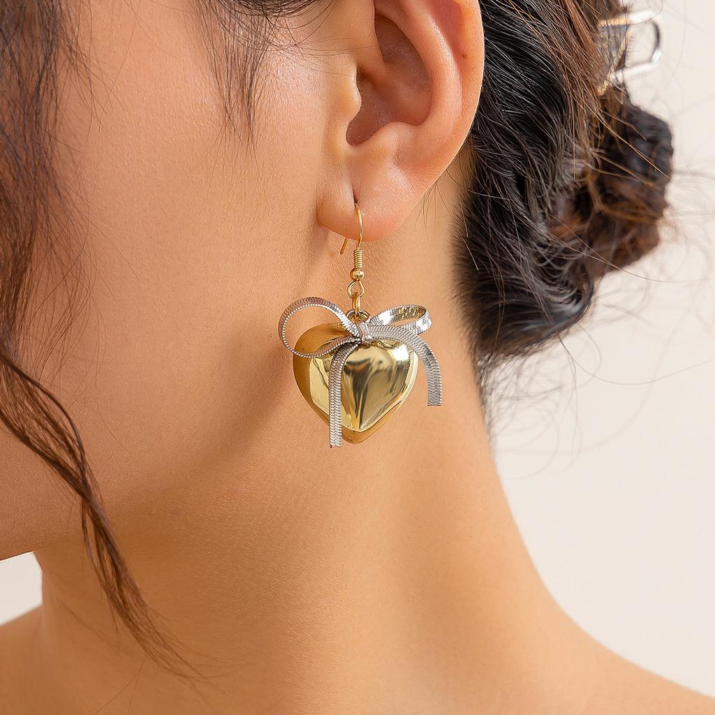 Wind Liquid Love-shaped Fringed Stud Earrings Female, Creative Splicing Lava Earrings Ear