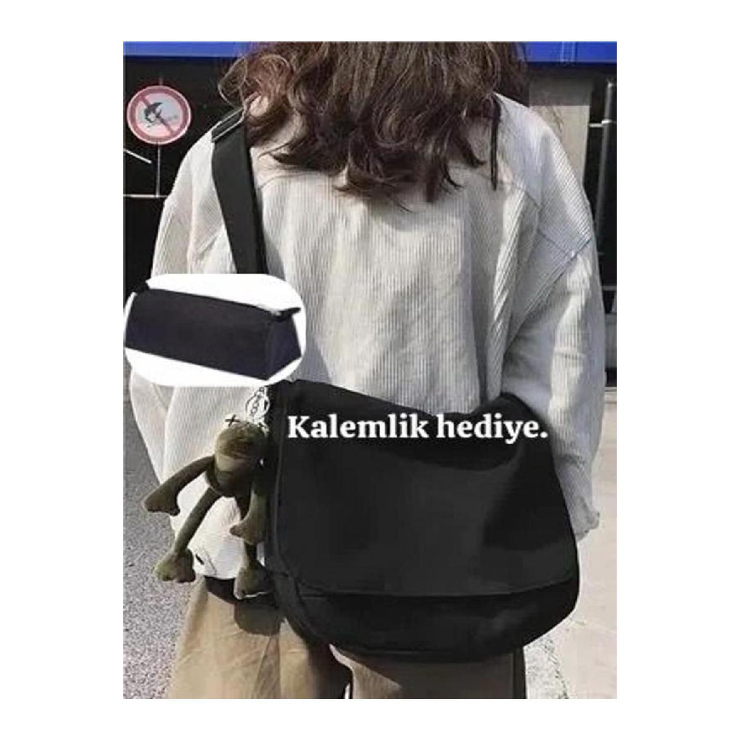 

- Оригінальна сумка унісекс Street Style чорний