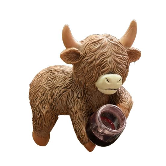 Drinking Highland Cow Figurine Holding Wine Beer Cup Highland Cattle Statue Resin Animal Sculpture Outdoor Garden Flower Pot Hugger Ornament