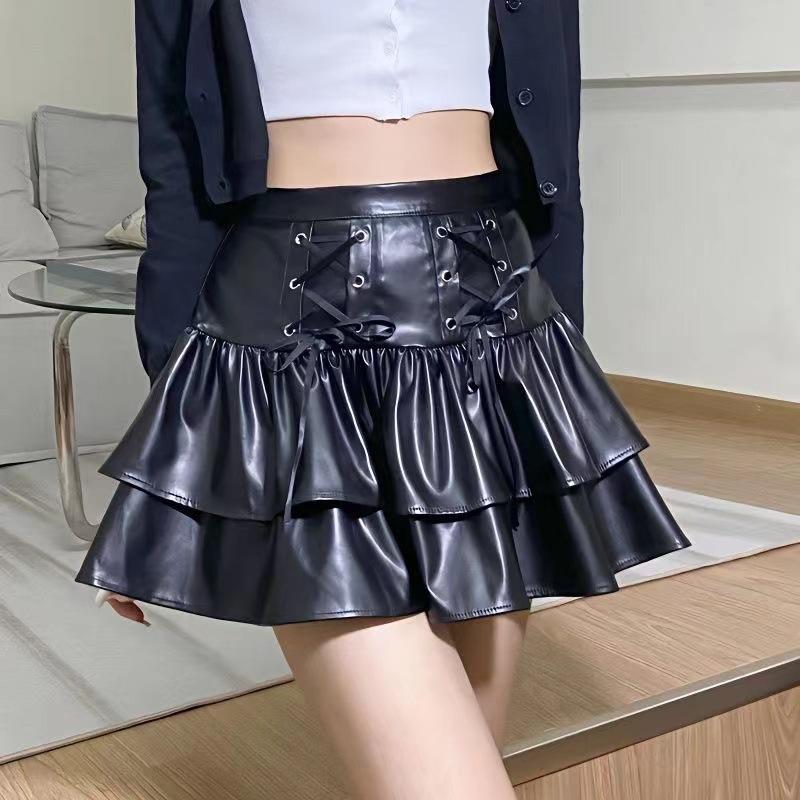 Sexy lingerie sexy dark hottie high waist short skirt skirt showing thin legs long straps pleated leather skirt cake skirt woman