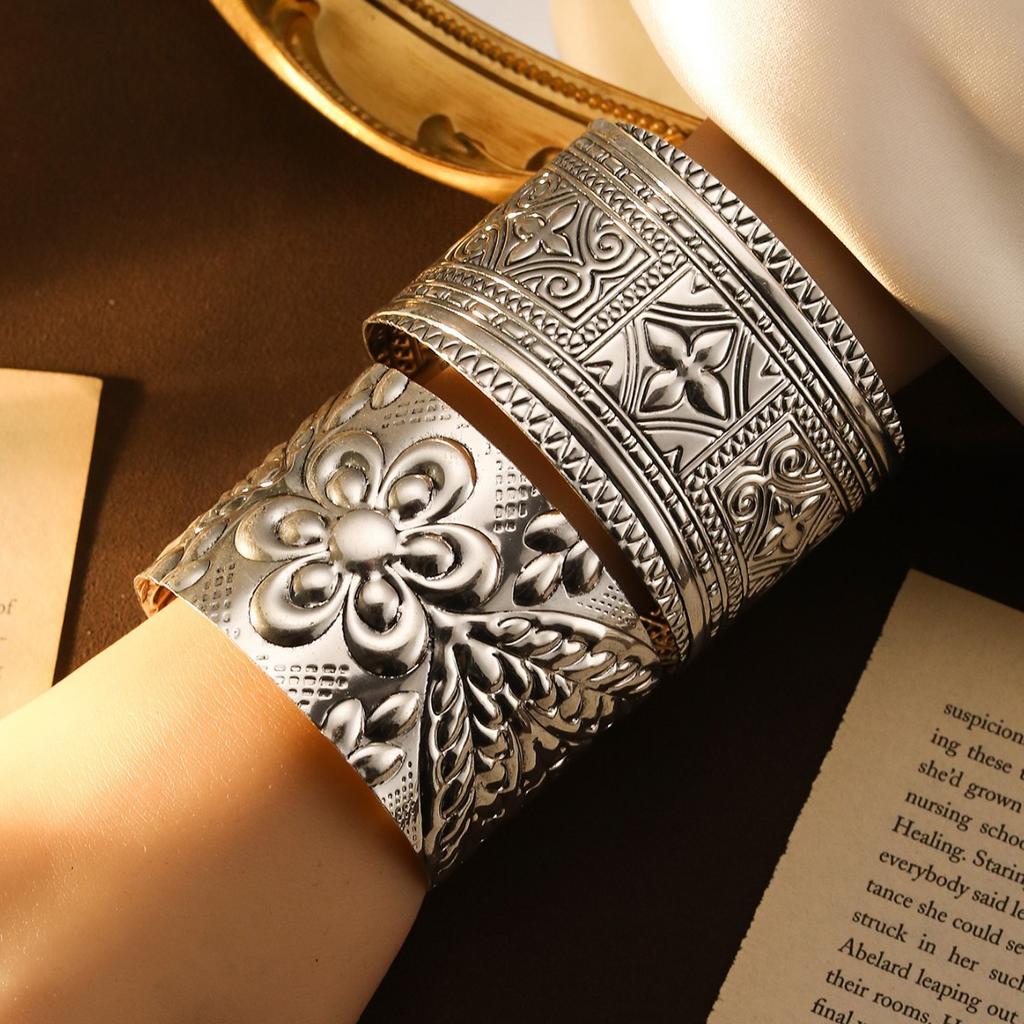 Bohemian Ethnic Style Tibetan Bracelet, High-end Ancient Silver Open Bracelet, Personalized Trendy Cool Arm Ring Jewelry.