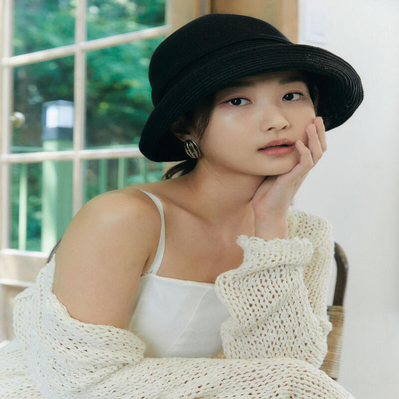 Женская широкополая плетёная шляпа-ведро из ротанга H006 ЧЕРНЫЙ black