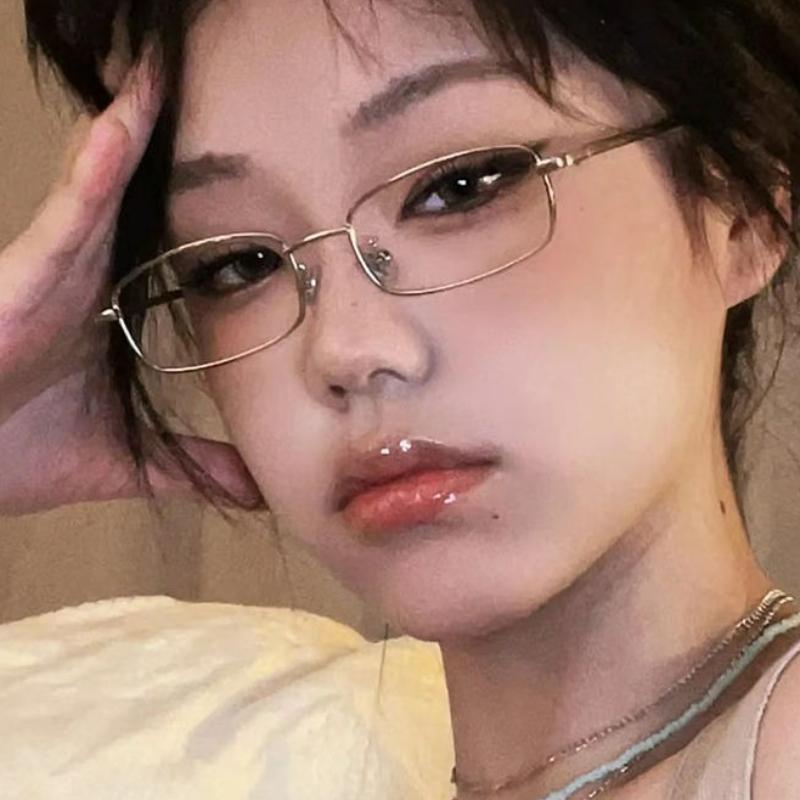 Harajuku Retro Silver Color Small Square Frame Glasses Women Metal Eyeglass Clear Reading Spectacle Blue Light Blocking Eyewear