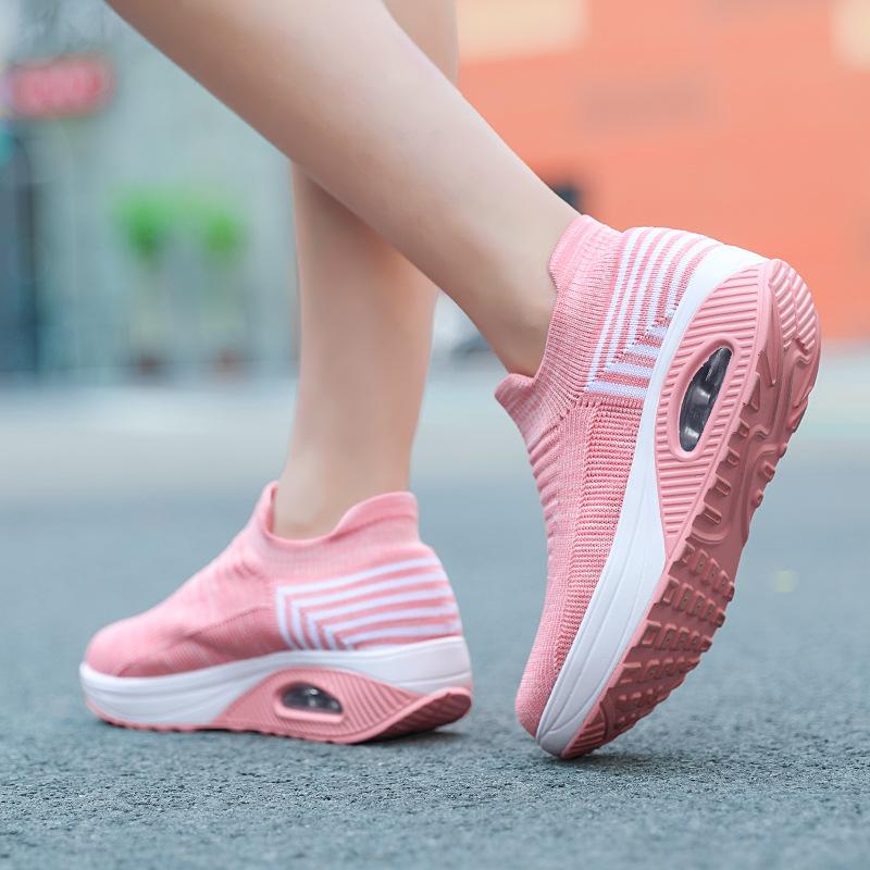 New shoes casual shoes breathable and lightweight mother shoes lace-up air cushion sneakers
