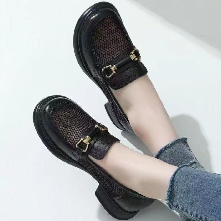 Mesh women's shoes 2025 spring and summer new breathable hollow loafers casual one-pedal flat-bottomed mesh small leather shoes