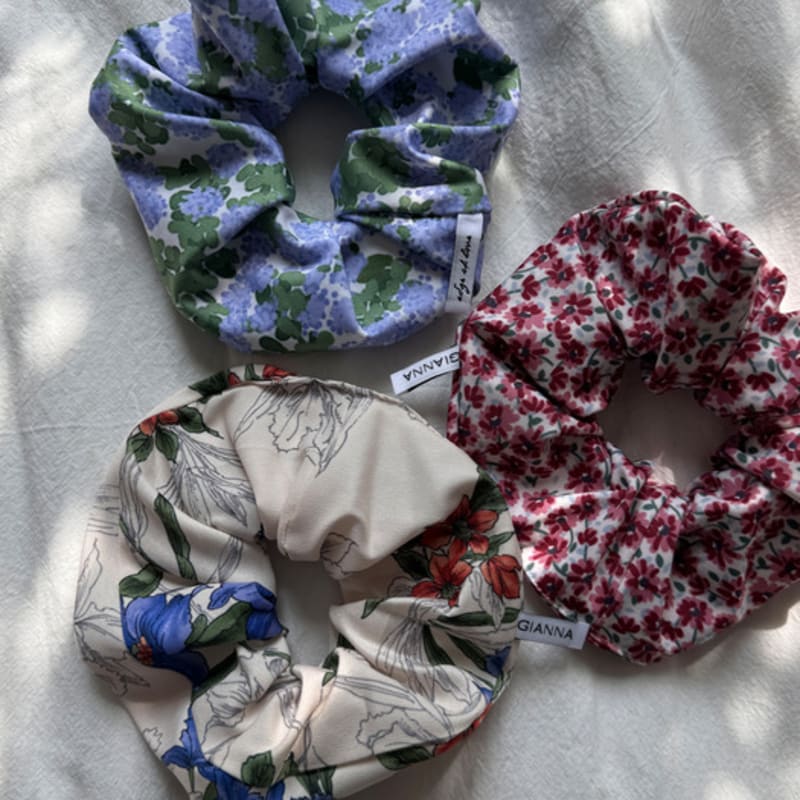 GIANNA Scrunch_Shushu ACC Hair Scrunchie Shushu