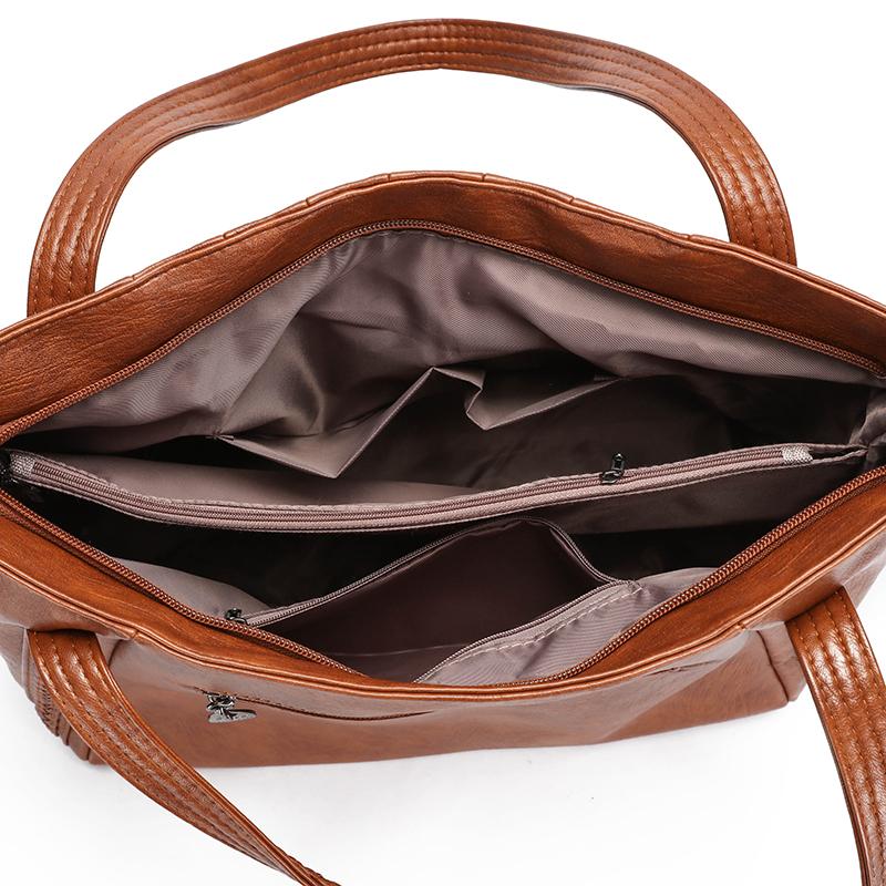 Soft Leather Shoulder Bag for Women Vintage Large Capacity Shoulder Bag