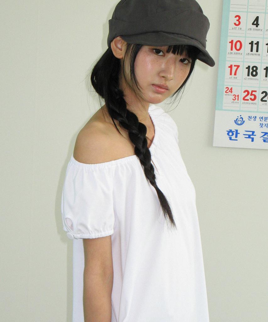 Ronron Button Puff Shirring Dress White