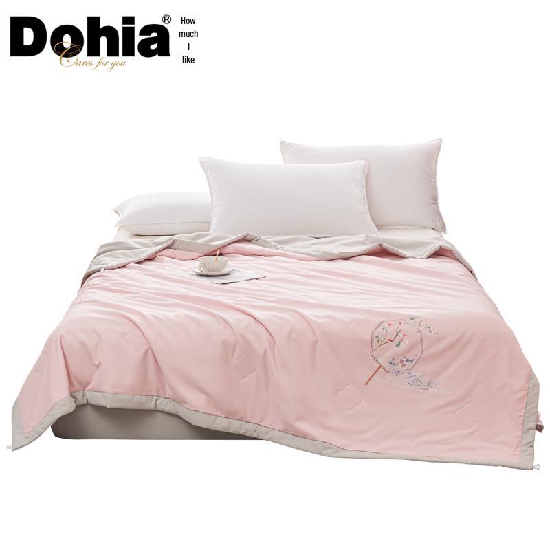 Dohia Summer Quilt