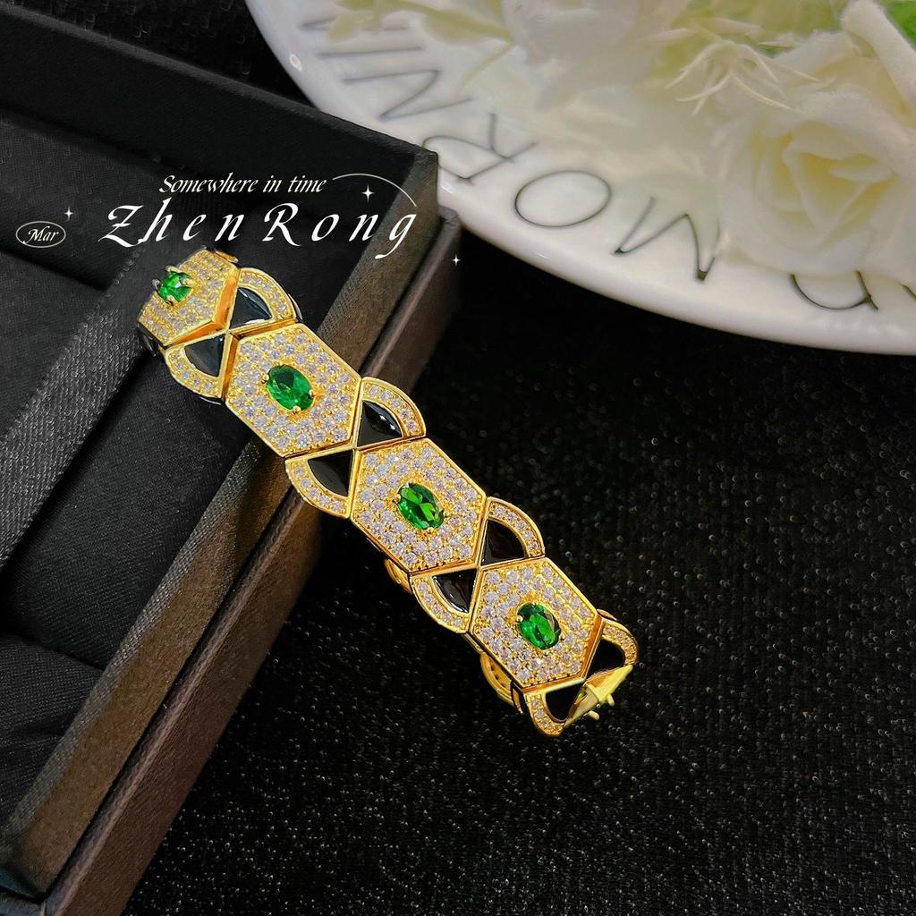 Art Deco Vintage Black Lacquer Emerald Diamond Bangle Bracelet for Women