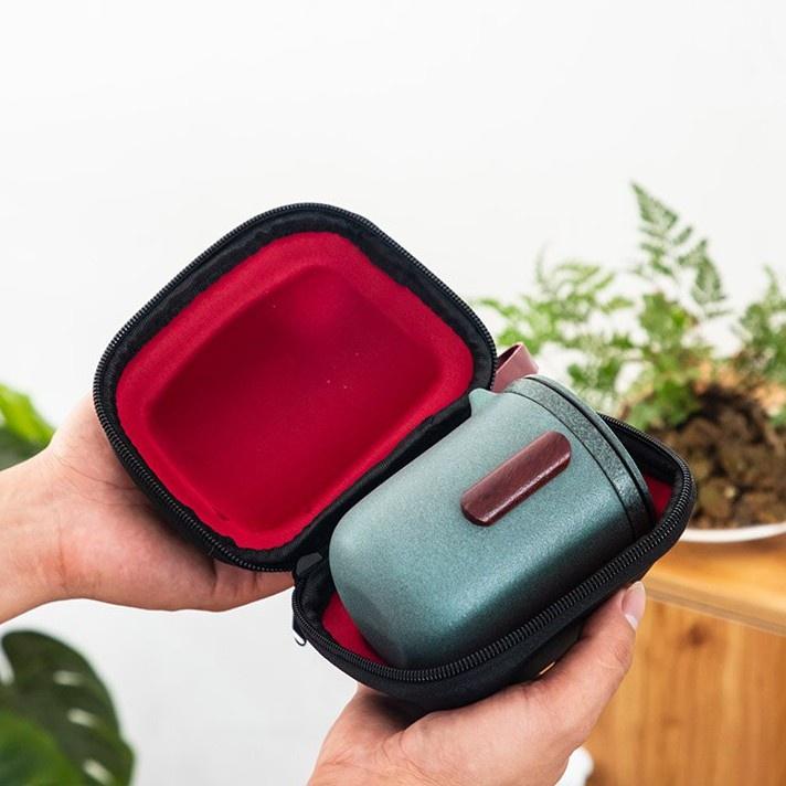 Portable Tea Set Small Bag Ceramic Quick Tea Cup One Pot Four Cups Tea Brewing Pot