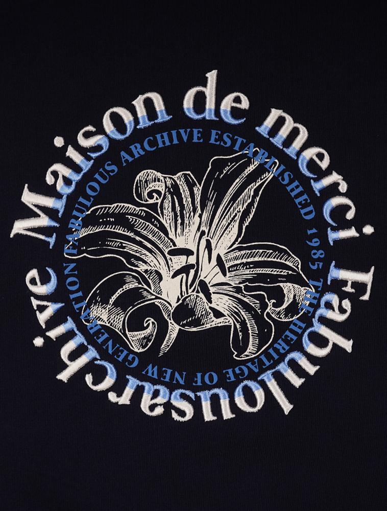 LA MAISON STUDIO Women'S Crop Circle Logo Embossed Le Lis Heavy Terry Sweatshirt Navy Cream (Fcd3Ts701W)