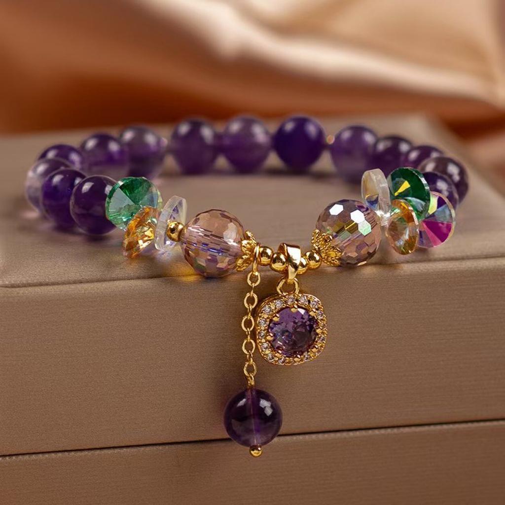 Exquisite love pendant bracelet