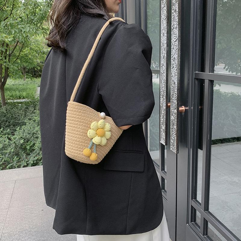 This Year's Popular Fashion Small Bag Women's 2025 New Summer Woven Bucket Bag Simple Foreign Style Messenger Bag Casual