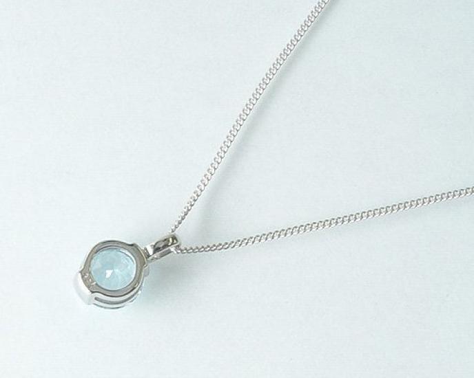 SV925 Large Blue Topaz Pendant Necklace, 9.0mm Round Cut, 2.7 Carat [Gift Wrapped]