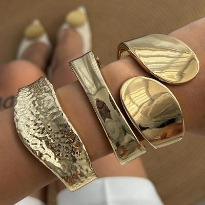 Wide Geometric Oval Luxury Metal Bracelet