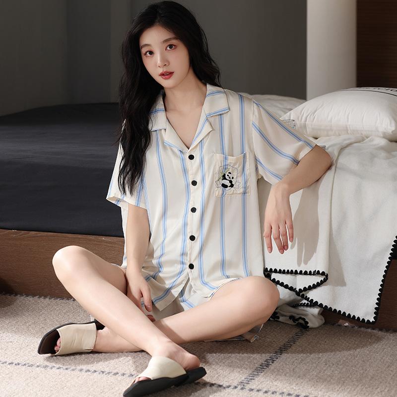 

Ice silk pajamas women s summer thin short-sleeved shorts high-end simulation silk suit summer black loungewear xxl recommended 70-80kg
