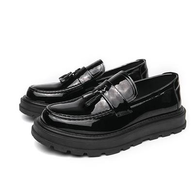 Mode Britischer Stil Business Casual Leder Werkzeugschuhe Herren Bankettkleid Klassische Runde Zehe Businessschuh Büro Casual Laufschuh