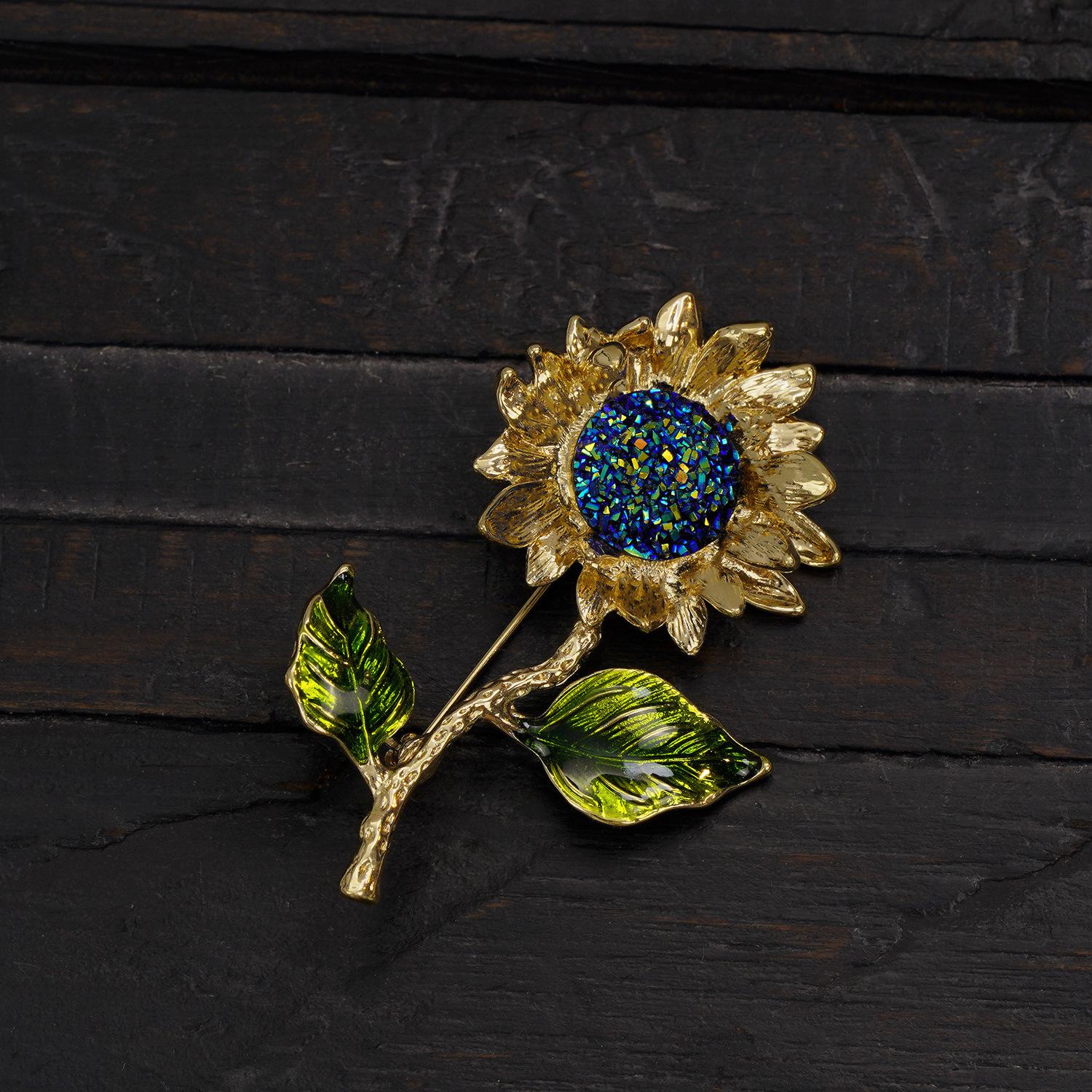 

Винтажная брошь в виде цветка придворных растений, средневековая брошь для вечеринки, женские аксессуары, металлический значок