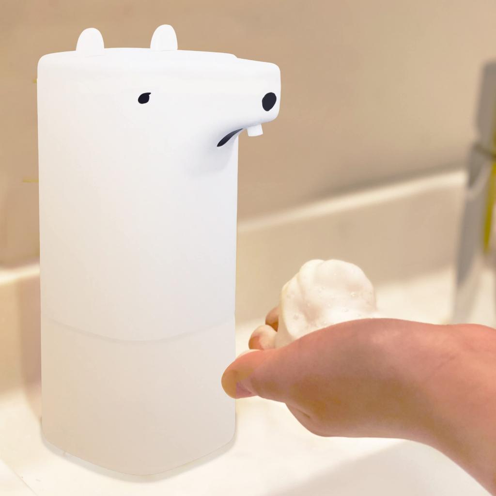 Polar Bear Animal Auto Dispenser (4 Batteries + Cleaning Towel Included)