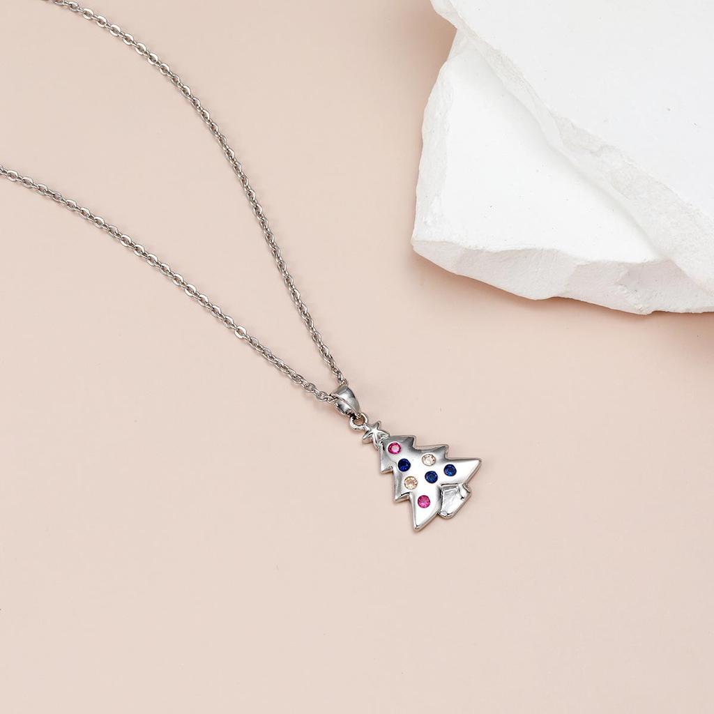 Colar com Pingente de Árvore de Natal em Estoque com Diamantes Coloridos Corrente Clavícula – Design Simples e Versátil para Presente