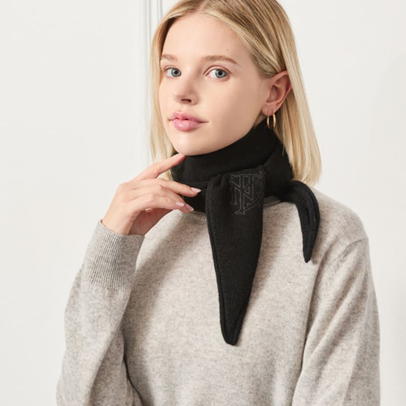 nitina cashmere muffler BK