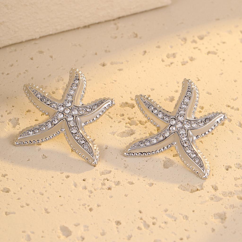 GEMCHIC Women's Starfish 18K Plated Stainless Steel Zircon Stud Earrings, Fashion Elegant Oxidized-Free Jewelry