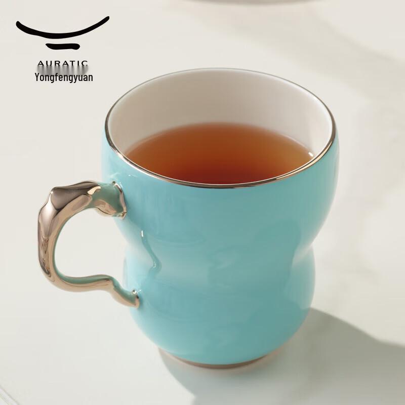 Yongfengyuan Madam Porcelain Hand-Painted Ceramic Mug