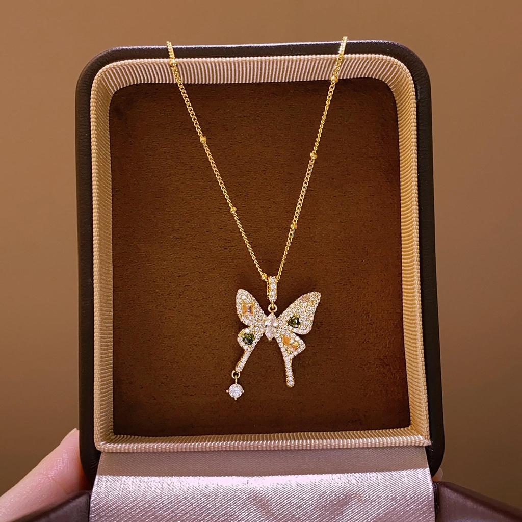 Korean Zircon Butterfly Pendant Necklace: Elegant and Versatile Accessory for Women