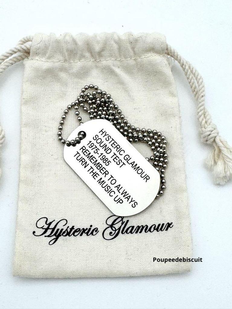 [USED] HYSTERIC GLAMOUR Guitar Girl Necklace Worn by Chaewon